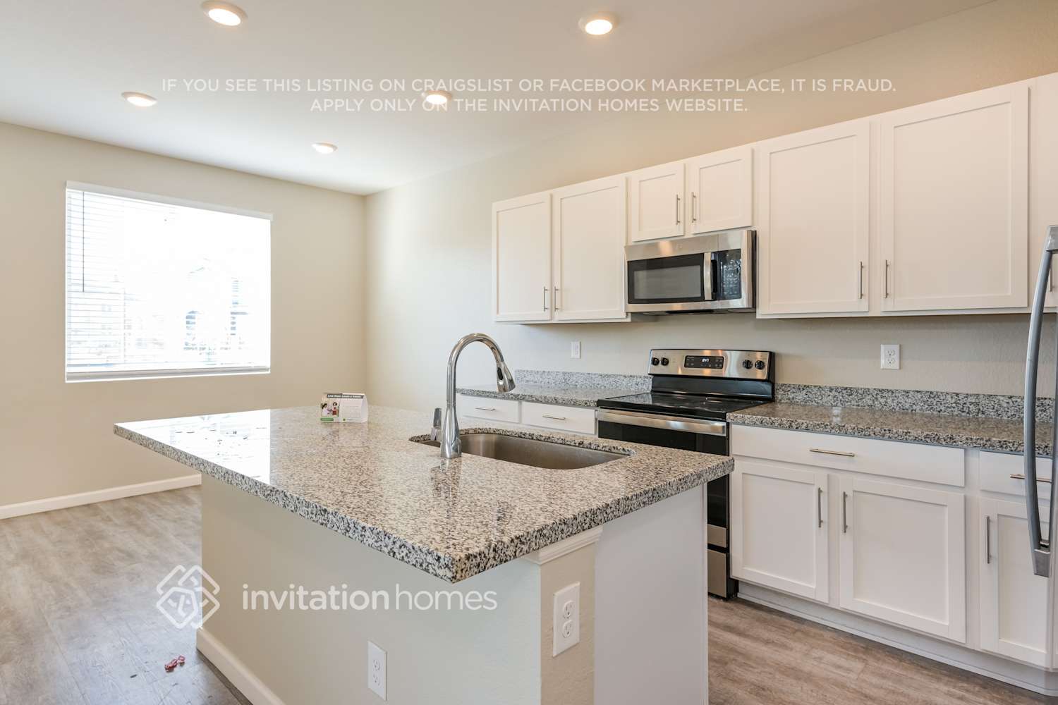 Building Photo - 1804 S Flat Rock Way