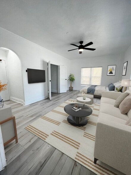 Interior Photo - Serrano Tower Apartments