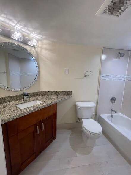 Building Photo - 4280 San Marino Blvd