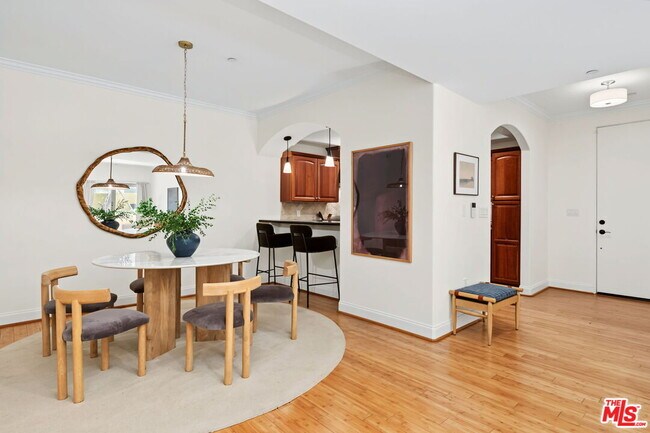 Building Photo - 1511 Camden Ave