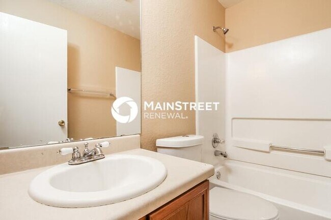 Building Photo - 3 Bedroom Pet-Friendly Home in San Antonio...