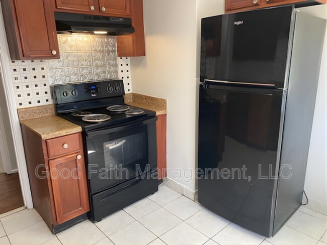 Building Photo - 2280 Darlington Dr