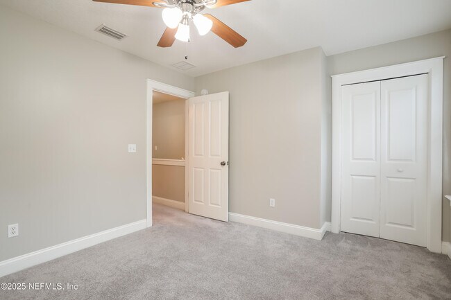 Building Photo - 664 Corduroy Ct