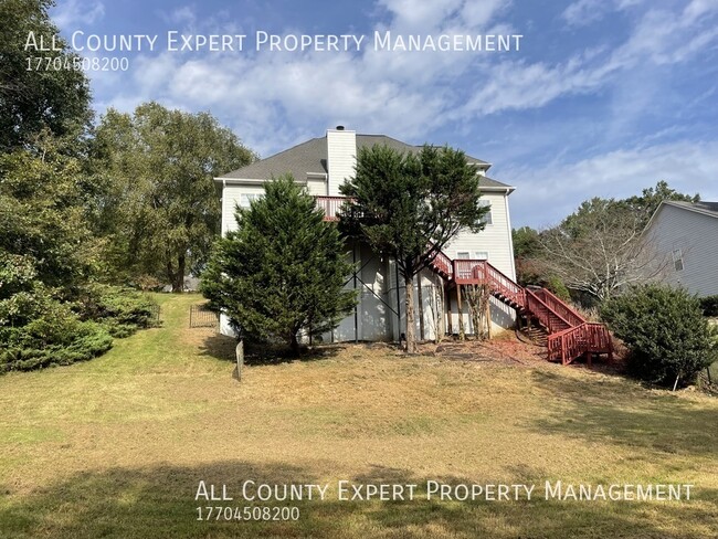 Building Photo - 5 Bedroom home close to Lambert High School