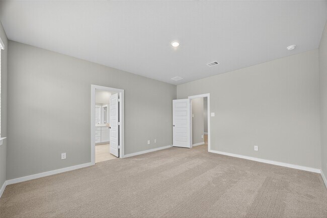 Building Photo - 4121 Fig Grv St