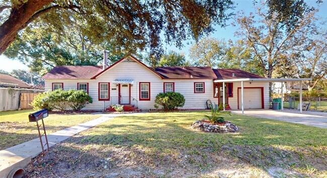 Primary Photo - 511 Pearl St