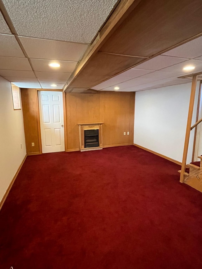 Building Photo - 4021 Dayton Rd