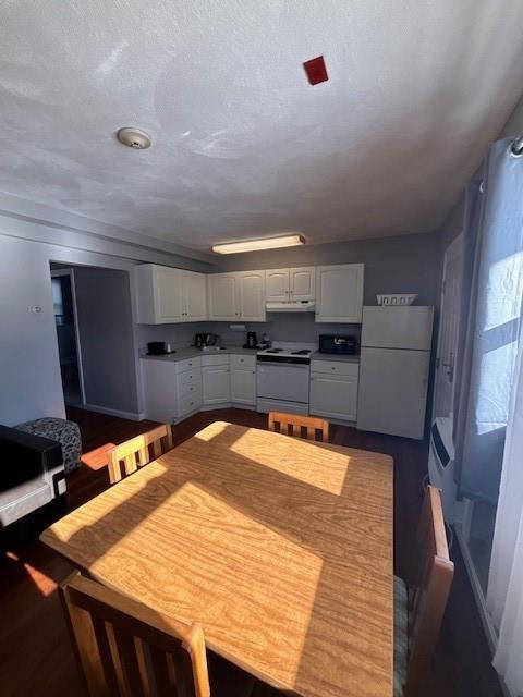 Building Photo - 642 Boston Neck Rd