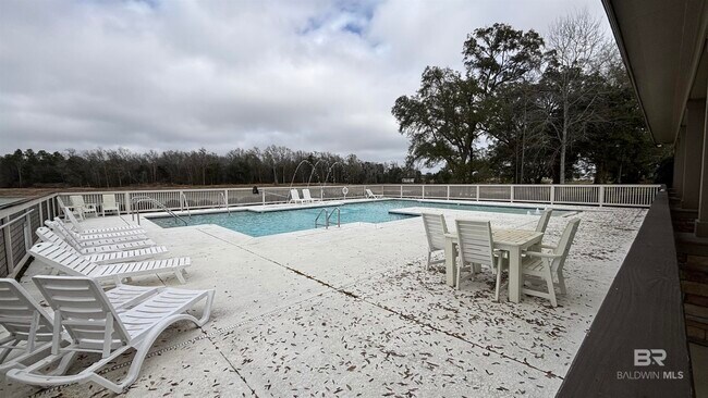 Building Photo - 452 Parkerman Ave