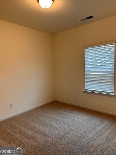 Building Photo - 1626 Newport Dr