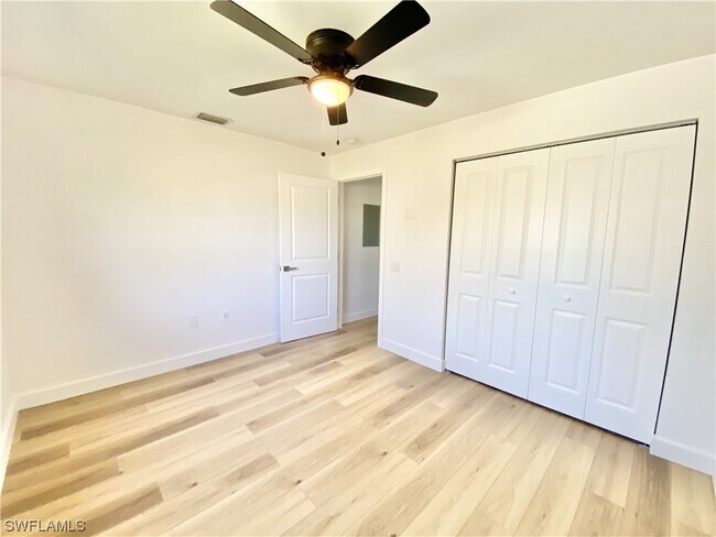 Building Photo - 11291 Linda Loma Dr