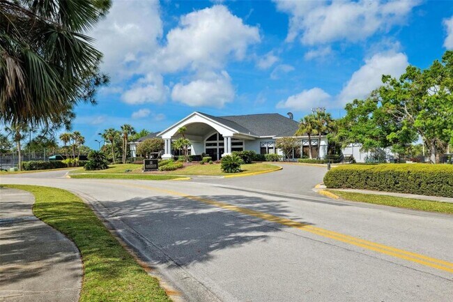 Building Photo - 8703 Bardmoor Blvd