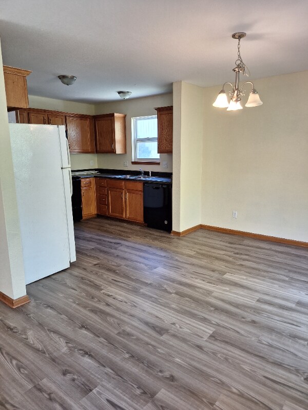 Building Photo - 1602 NW Jordan Ct