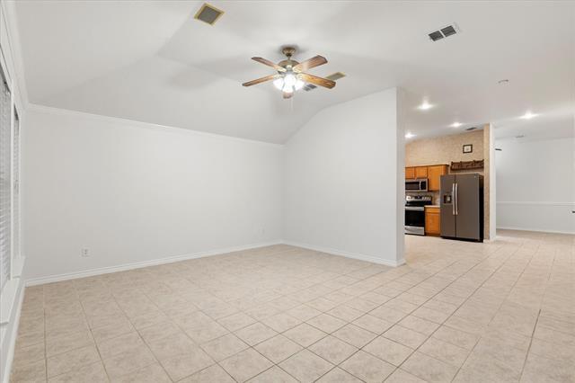 Building Photo - 206 Charleston Dr