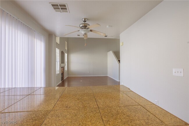 Building Photo - 7920 Hornbeam Ct