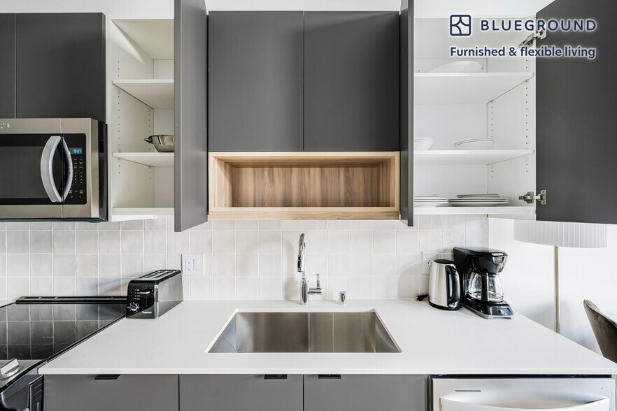 Building Photo - 2245 NW 56th St