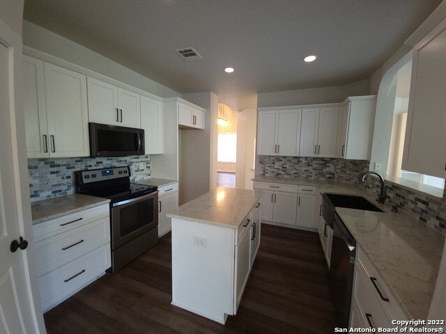 Building Photo - 12506 Fern Creek