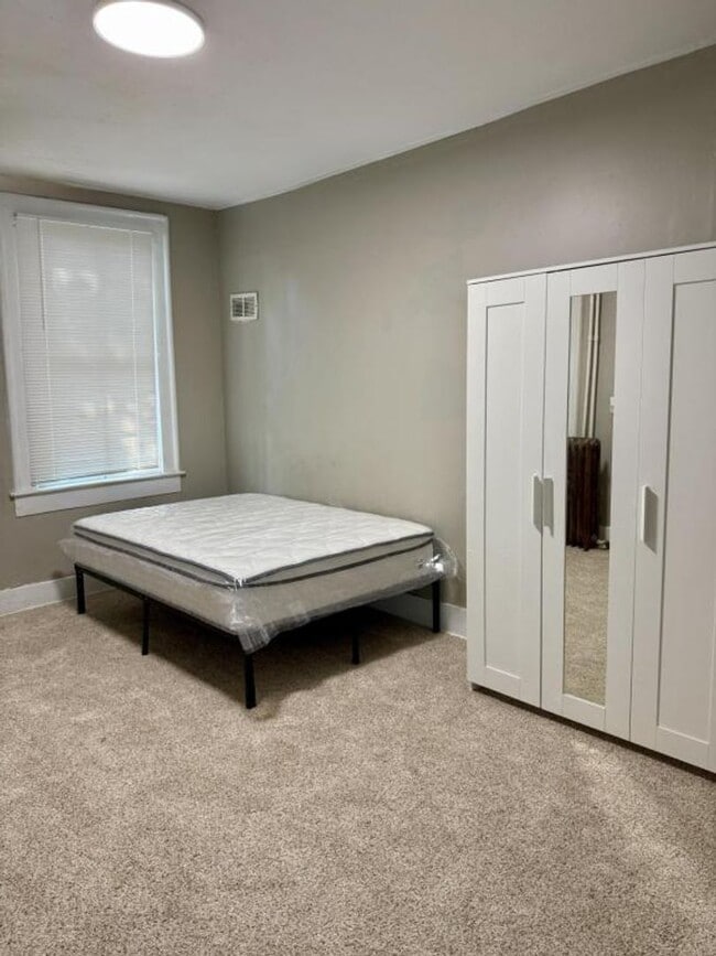 Building Photo - AUGUST 2026, UNIVERSITY OF CINCINNATI HOUSING