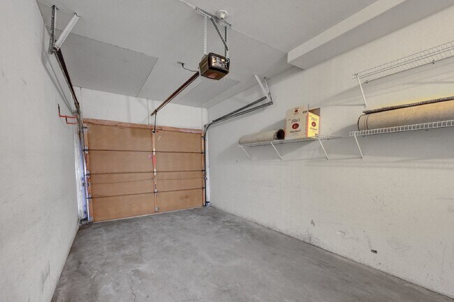 Building Photo - $1,895.00 - 2 Bedrooms, 2 Bathrooms, Apart...