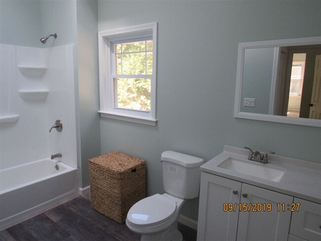 Building Photo - 56 McIntosh Ln