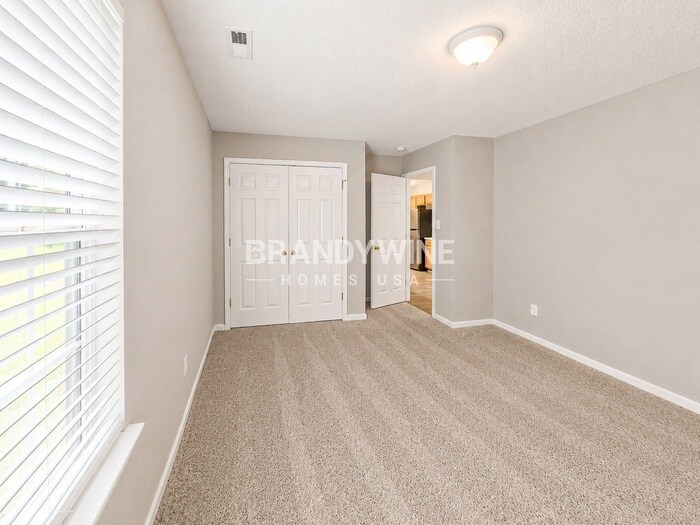 Building Photo - 1735 Thriftwood Dr