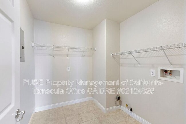 Building Photo - 36282 Fabrizio Ln