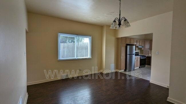 Building Photo - 4302 Stanley St