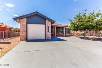 Building Photo - 14217 Thayer Pease Ave