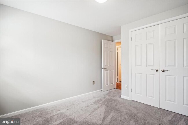 Building Photo - 7558 Cross Gate Ln