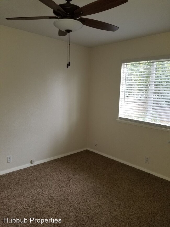 Building Photo - 3 br, 2 bath House - 1866 SIlverfield Loop