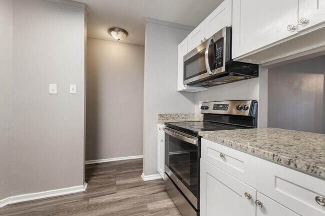 Building Photo - 4122 Alaskian Sunrise