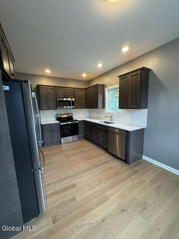 Building Photo - 471 Grooms Rd