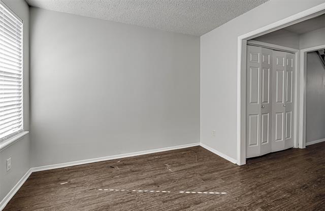 Building Photo - 1403 Courtney Pl