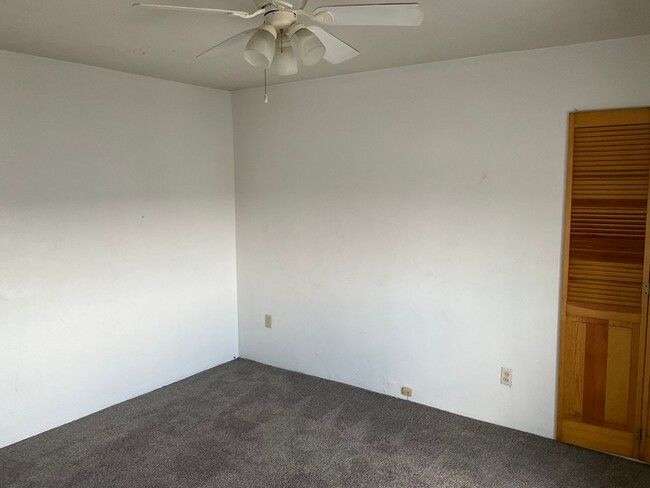 Building Photo - Charming 3-Bedroom 1 bath rental home in H...