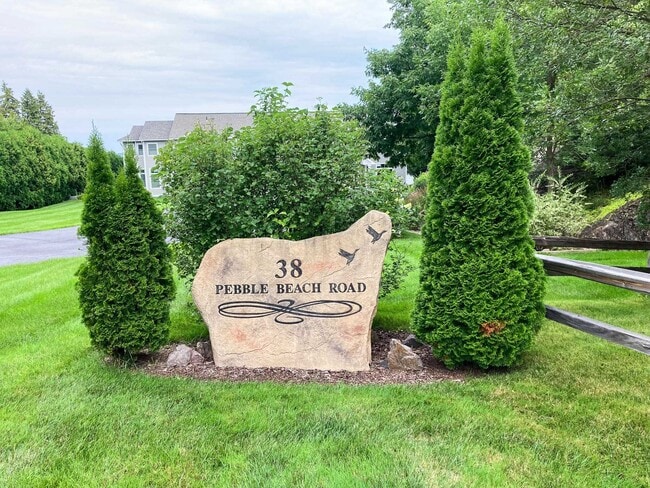 Building Photo - 38 Pebble Beach Rd