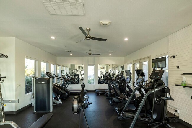 Building Photo - 11489 E Raintree Dr