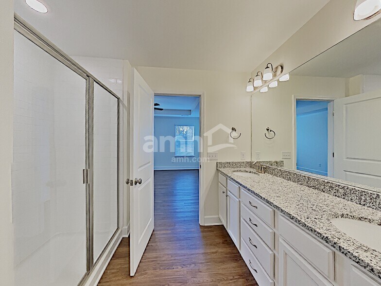 Building Photo - 4948 Chutney Dr