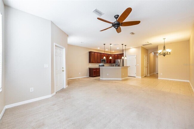 Building Photo - 1427 Summergate Dr