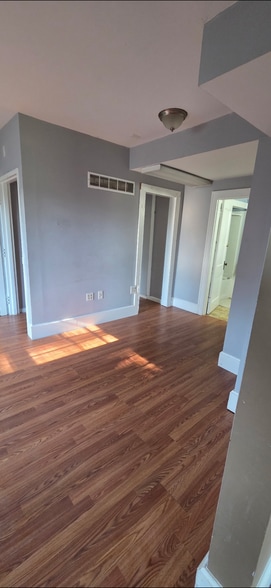 New hardwood laminate floors 3/2026 - 8330 Clough Pike