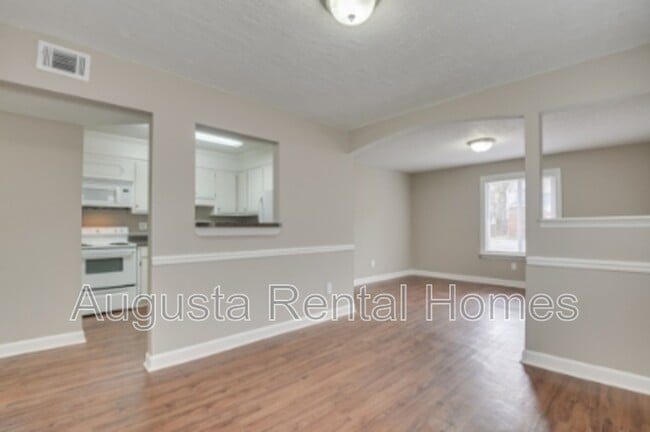 Building Photo - 4010 Wheeler Woods Rd