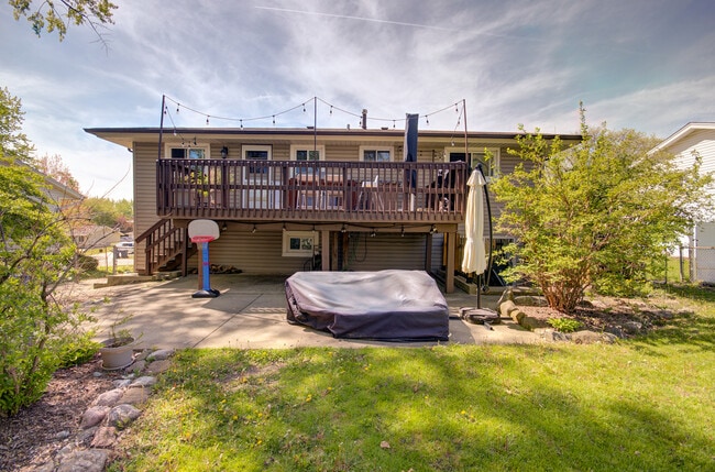Building Photo - 1410 Concord Ln