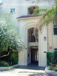 Building Photo - 10640 Woodbridge St