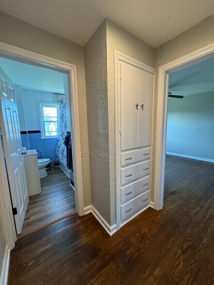 Building Photo - 124 Spangler Rd NE