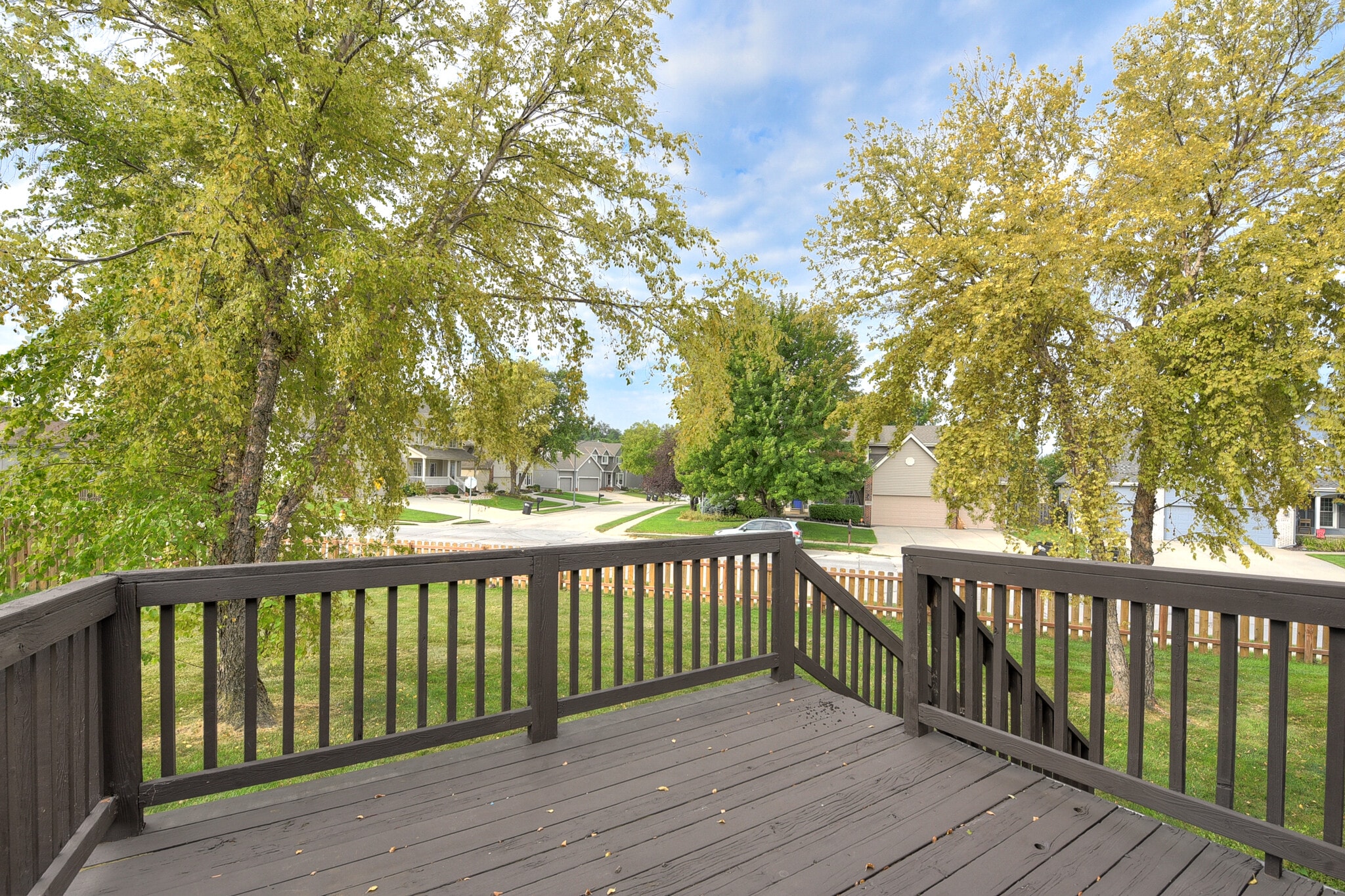 Building Photo - 15327 Parker Cir