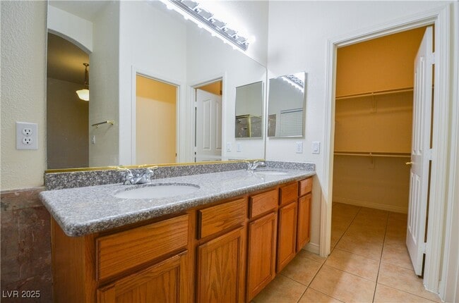 Building Photo - 401 Madison Taylor Pl