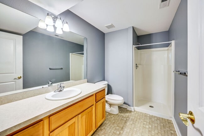 Building Photo - Poulsbo Home