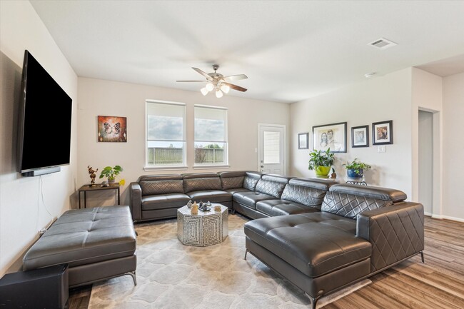 Building Photo - 13309 Emerald Mallard Dr