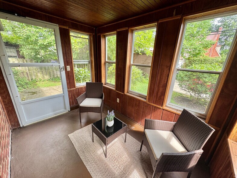 Building Photo - 3649 Berkeley Rd