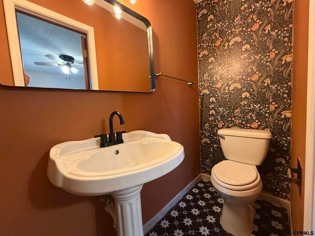 Building Photo - 9723 Ogden Cir