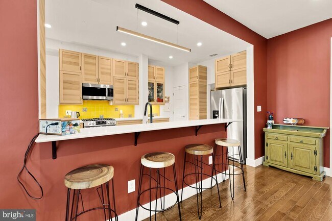 Building Photo - 4012 7th St NW